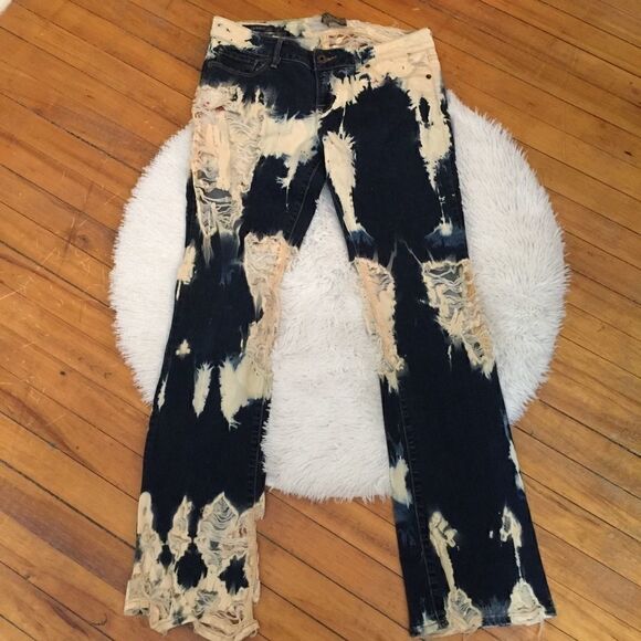 Lucky Brand Seriously Destroyed Dark wash Jeans - Picture 1 of 8